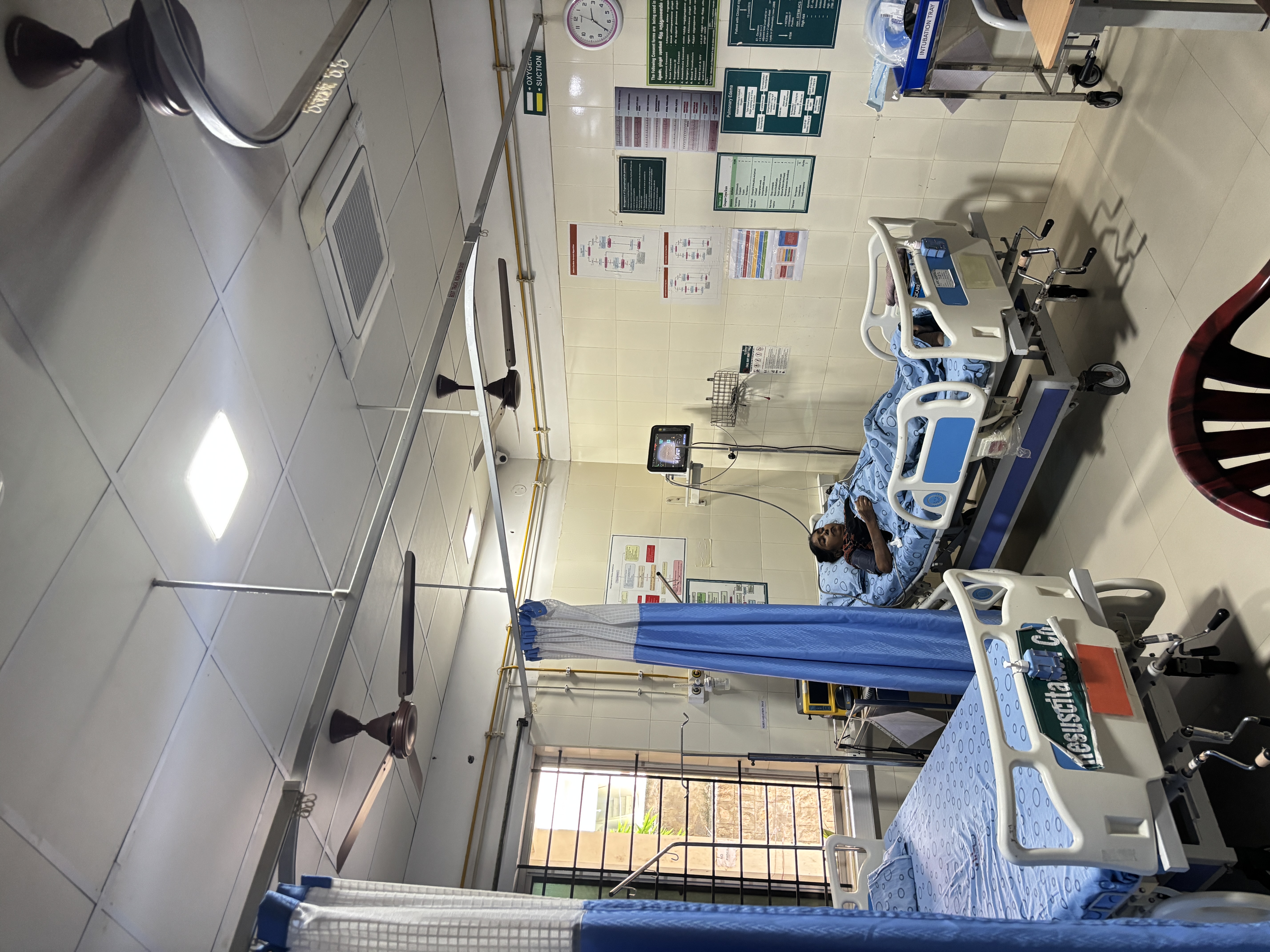 Critical Care Ward